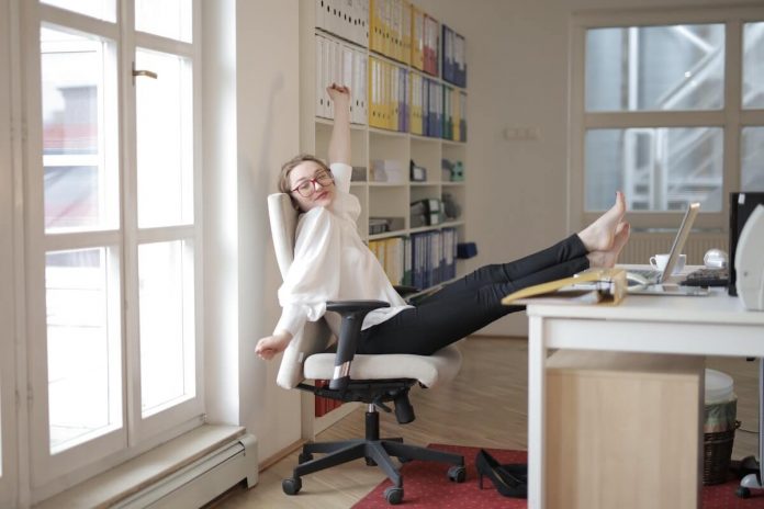 Office Manager Chair for Back Pain