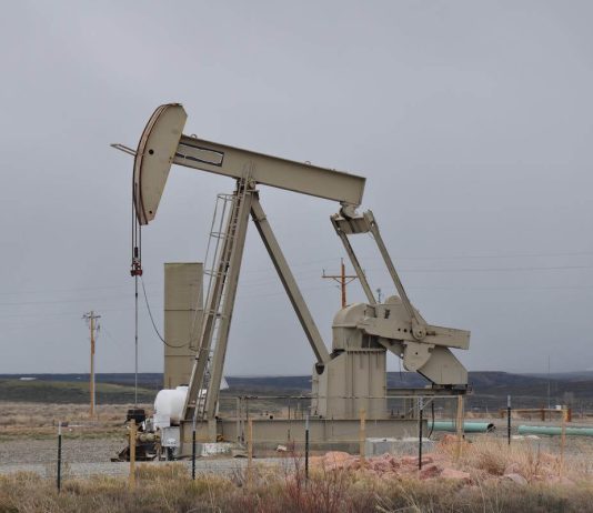 How Big is the Oil and Gas Industry? The future of the oil and gas industry