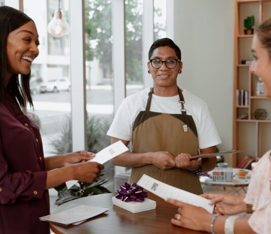 Restaurant Gift Vouchers: A Tasty Way to Give the Perfect Present Restaurant Gift Vouchers